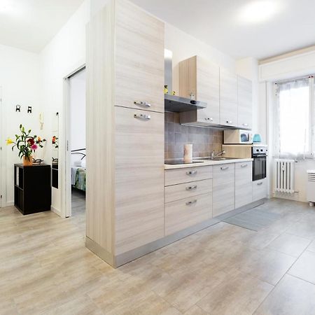 Renovated Flat Subway Yellow Line Milano Eksteriør bilde